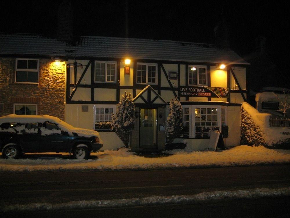 The Plough Inn Highworth Εξωτερικό φωτογραφία