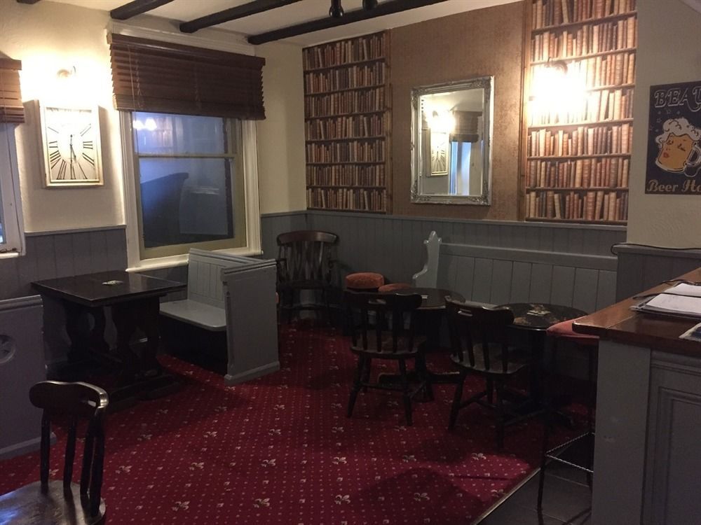 The Plough Inn Highworth Εξωτερικό φωτογραφία